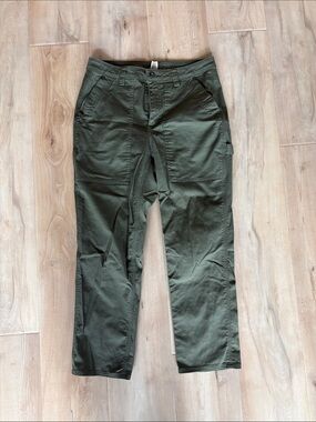 Duluth Olive Green Utility Pants
